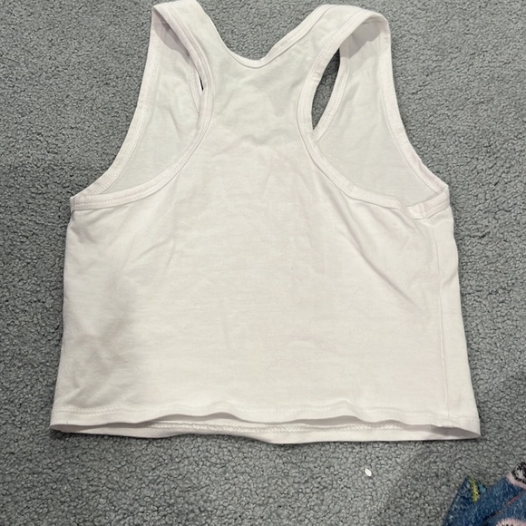 White razor back tank - Picture 2 of 4